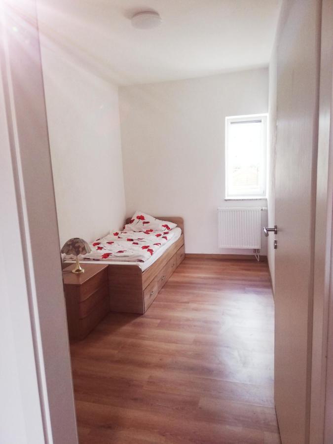 Lemone Apartment สไวบรึคเคิน ภายนอก รูปภาพ